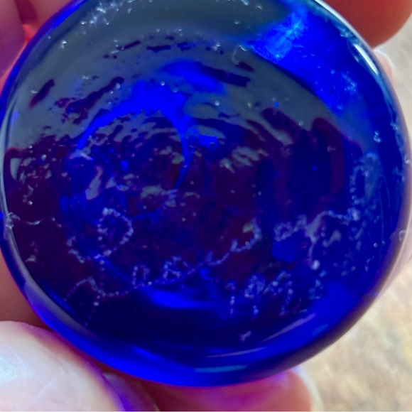 Leo Ward “Bluebird of Happiness” Iridescent Blue Glass Figurine signed & dated - Picture 14 of 14